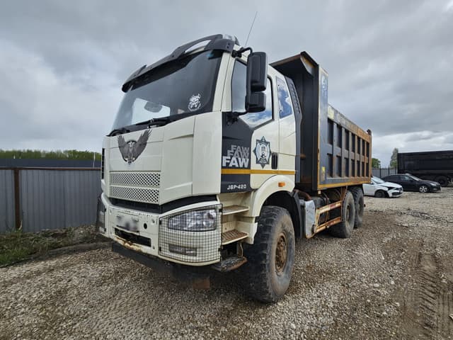 FAW J6* 6x6 Самосвал - 1