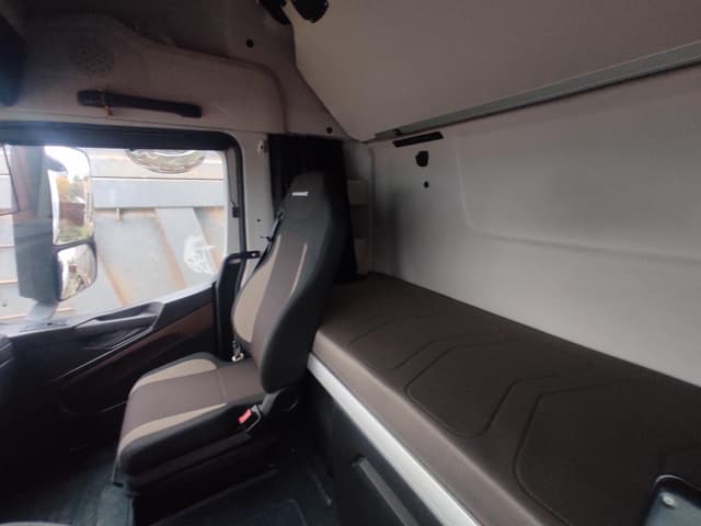 Камаз 54901 4x2 Седельный тягач - 8