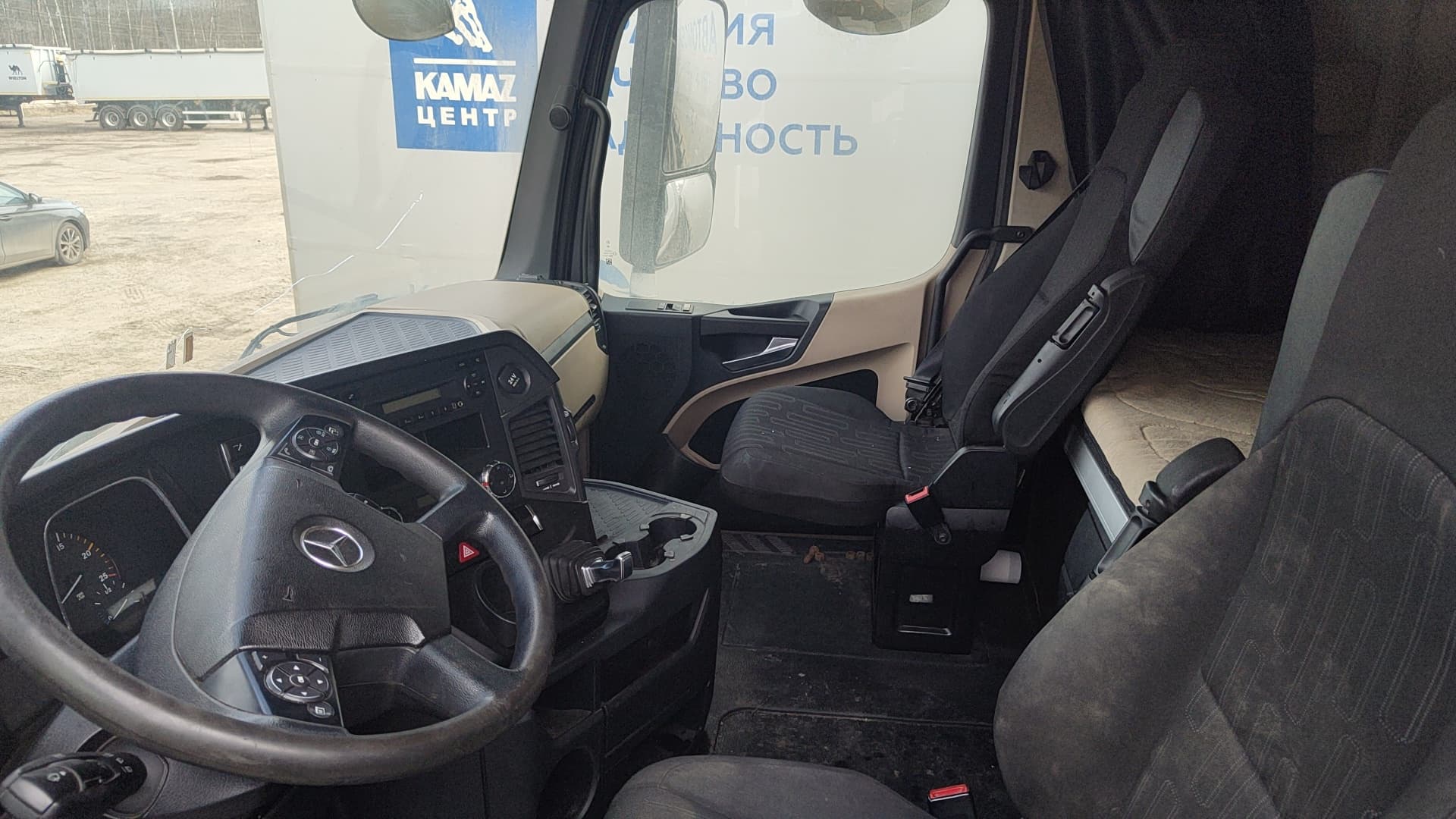 Mercedes-Benz Actros 4x2 Седельный тягач - 4