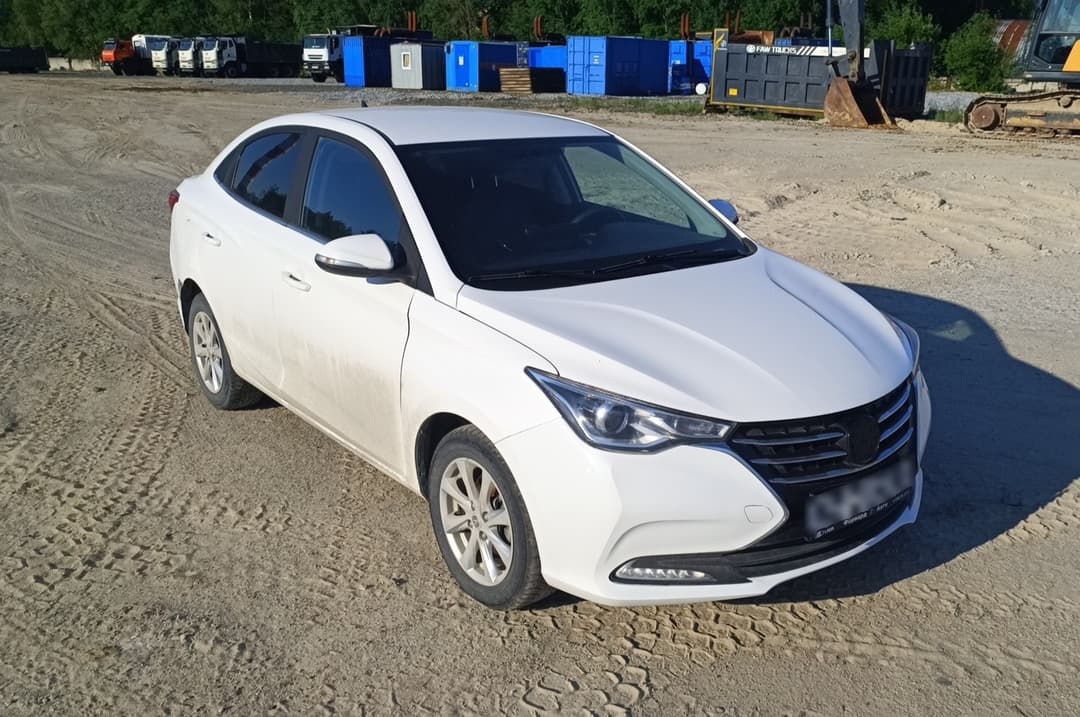 Changan Alsvin - 2