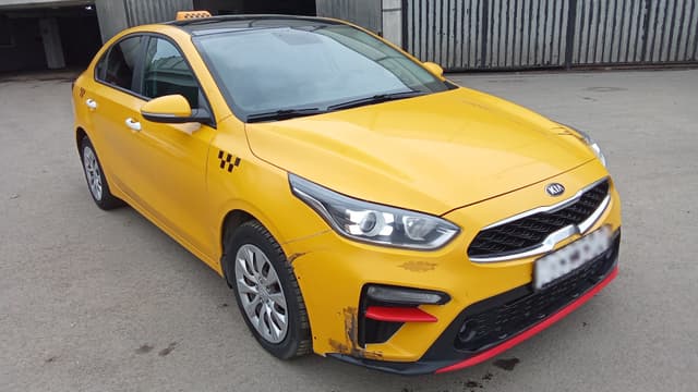 KIA Cerato - 2