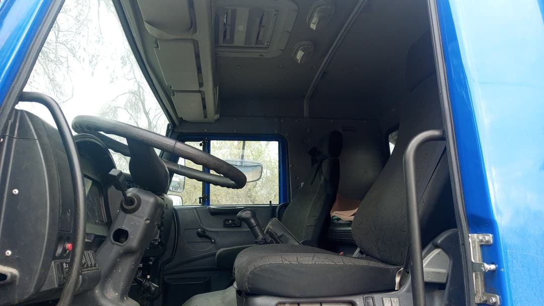 Камаз 65117 6x4 Бортовой с КМУ - 6