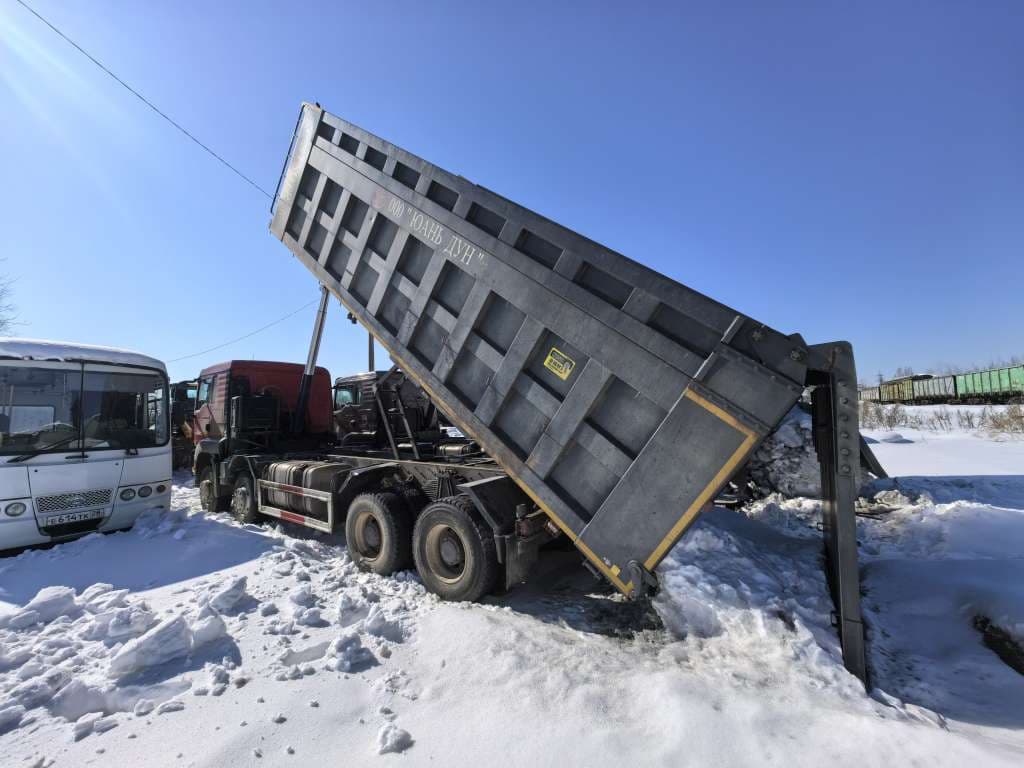 Howo T5G 8x4 Самосвал - 4