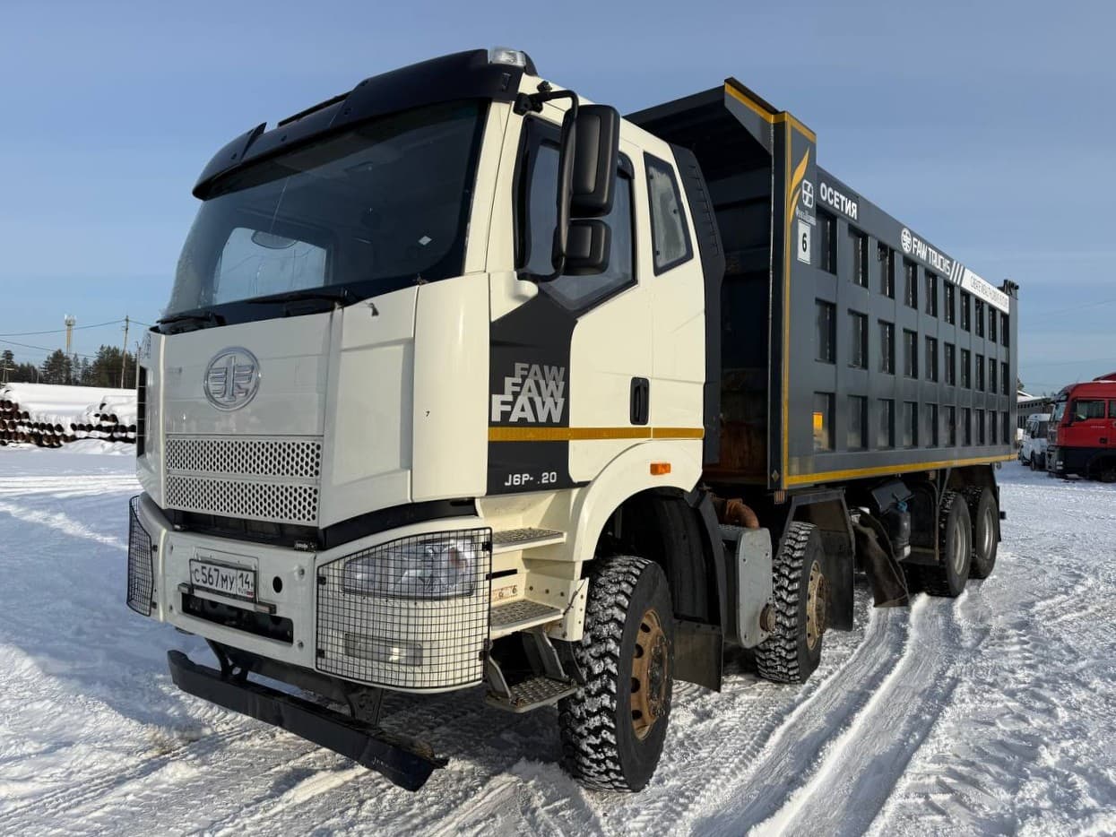 FAW J6 8x4 Самосвал - 1