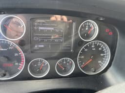 Howo T5G 6x4 Самосвал - 6
