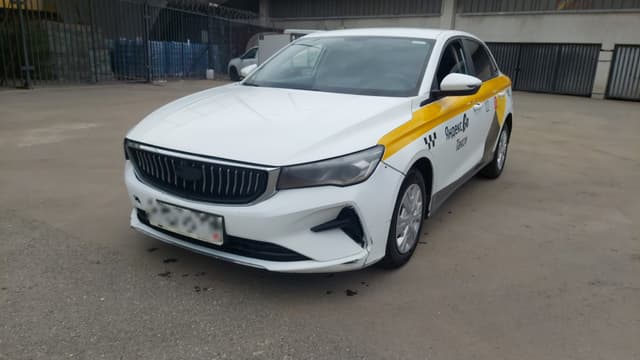 Geely EMGRAND - 1
