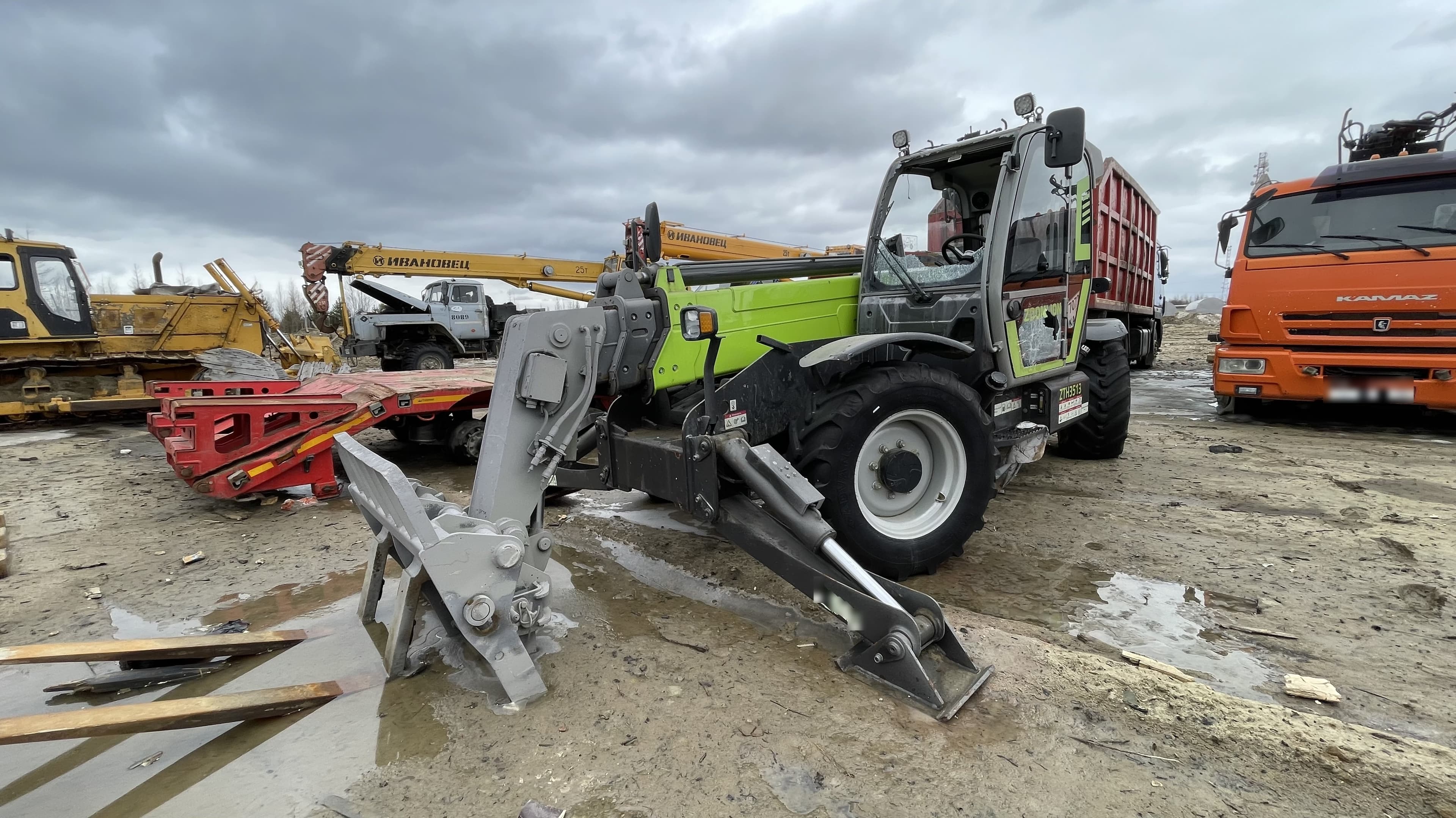 Zoomlion ZTH3513 Телескопический погрузчик - 1