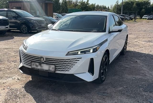 Changan Lamore - 1