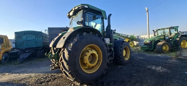 John Deere 8R Трактор - 2