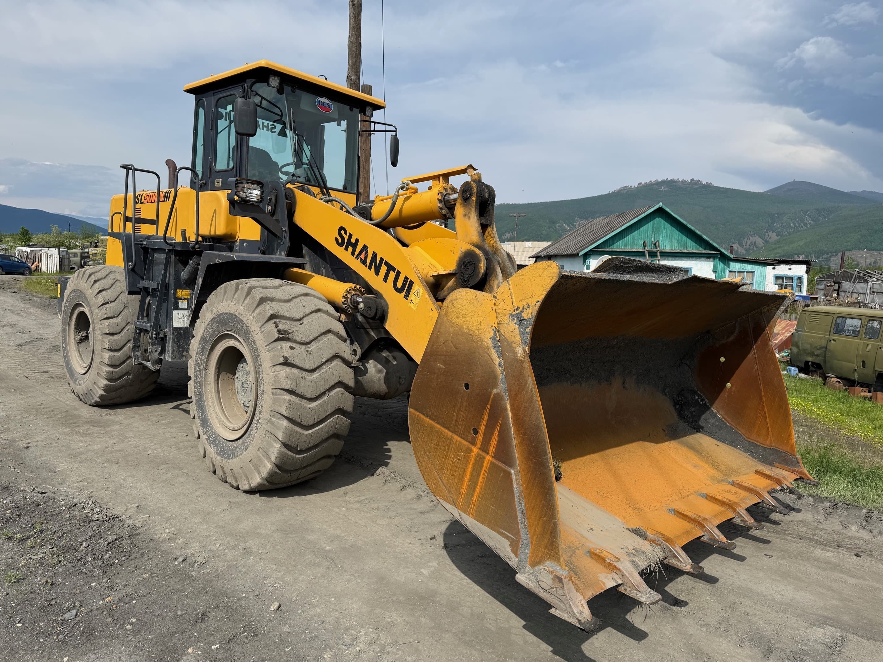 Shantui SL50 Фронтальный погрузчик - 2