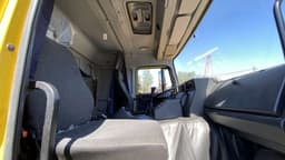 Завод Спецмаш SM02* на шасси Ural 6370 6x6 Самосвал - 8