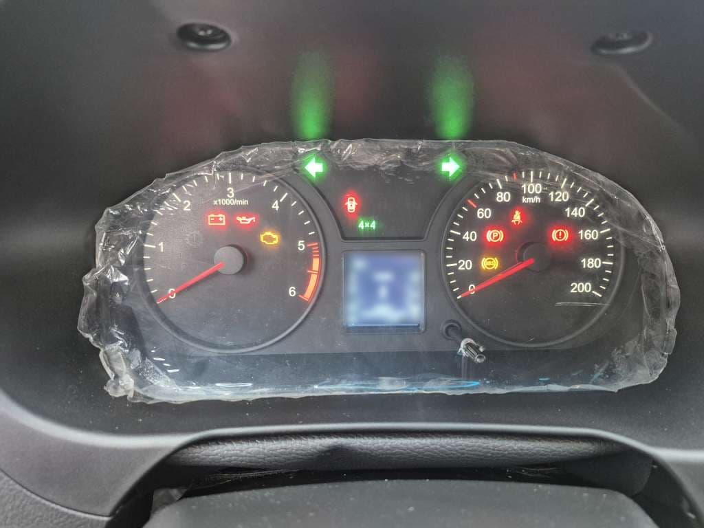 UAZ Profi - 7
