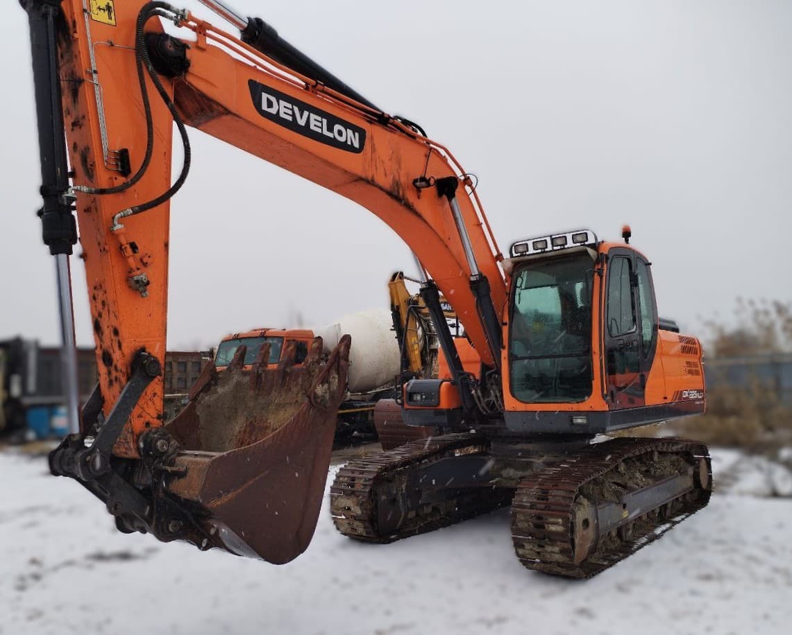 Develon DX225* Экскаватор - 1