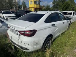 Lada Vesta седан - 3