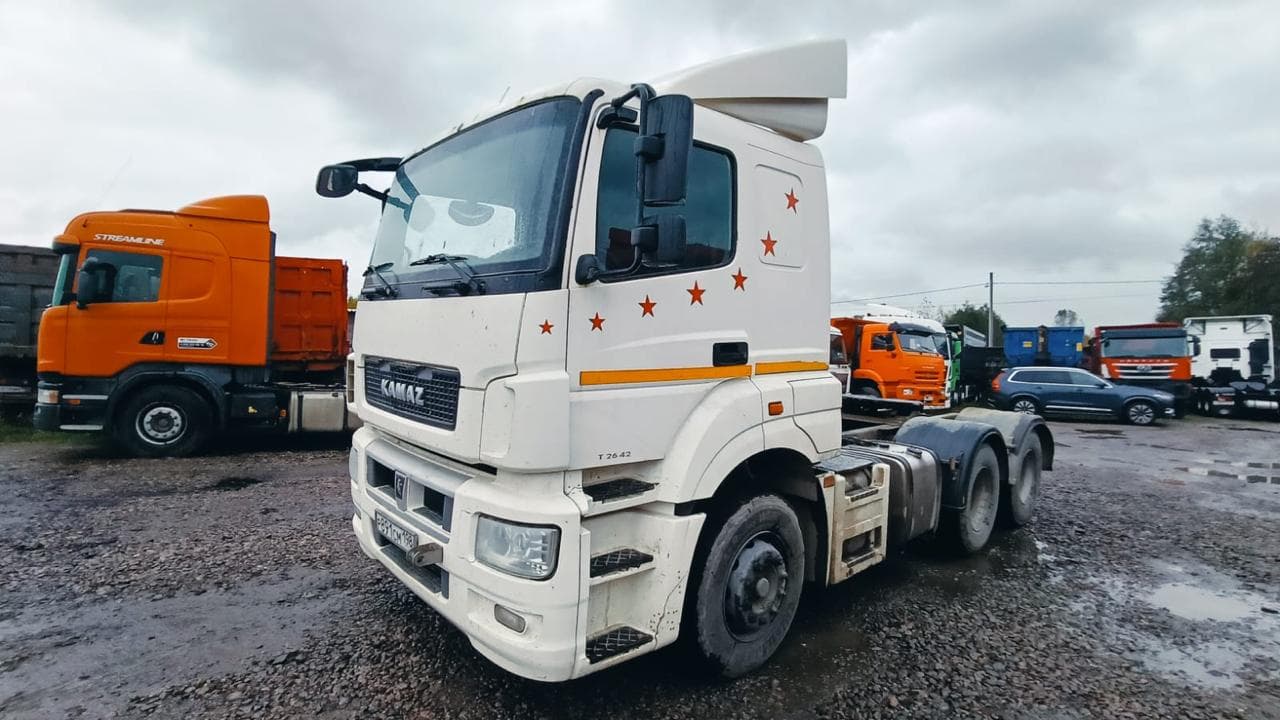 Камаз 65206 6x4 Седельный Тягач - 1