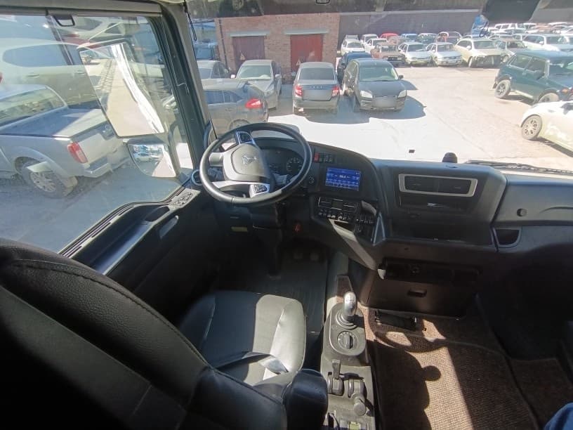 Sitrak C7H 4x2 Седельный тягач - 5