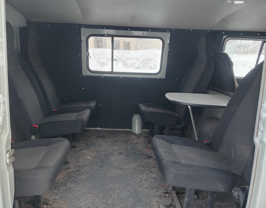 UAZ 3909* Грузопассажирский - 9