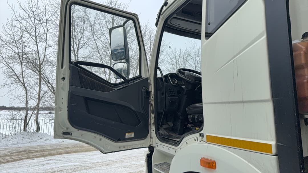 FAW J6 8x4 Самосвал - 6