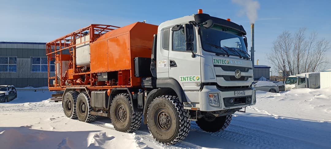 Хант 8051* на шасси ХАНТ 8x8 Агрегат цементировочный - 2