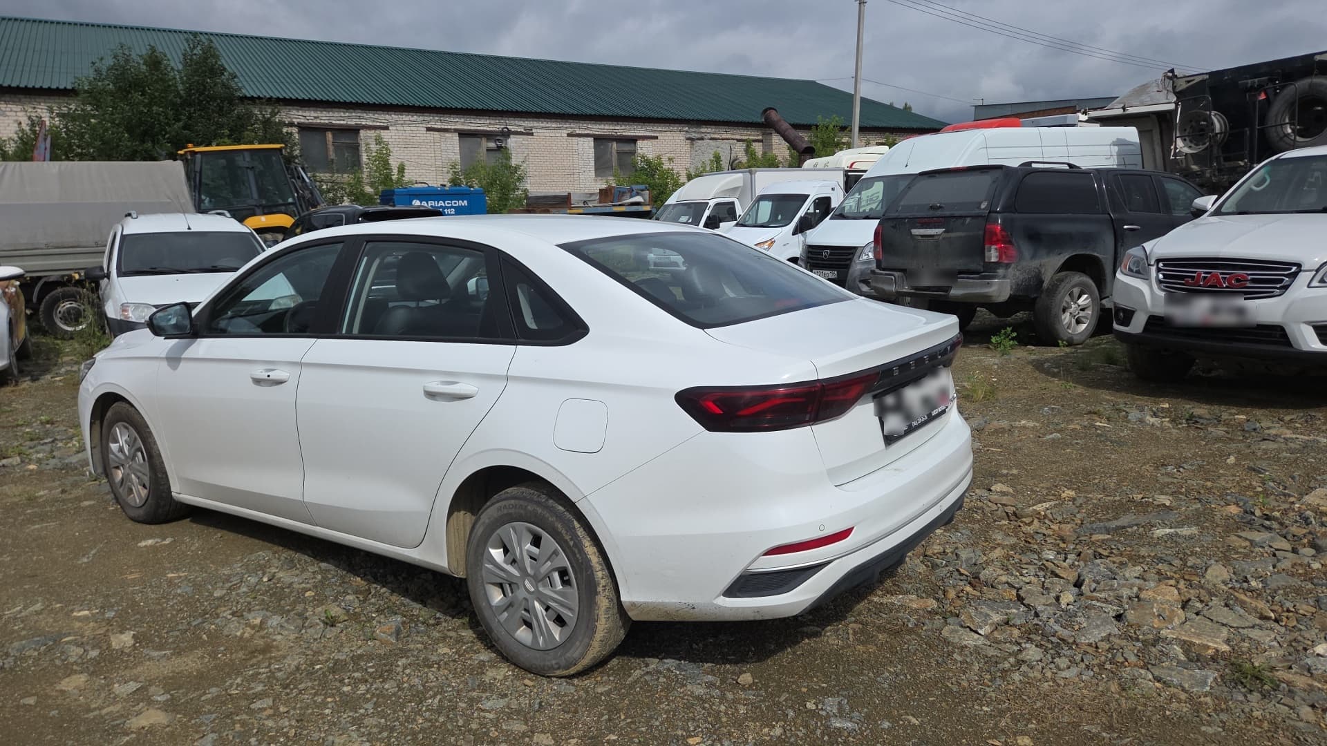 Geely EMGRAND - 4