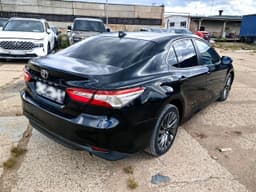 Toyota CAMRY - 3