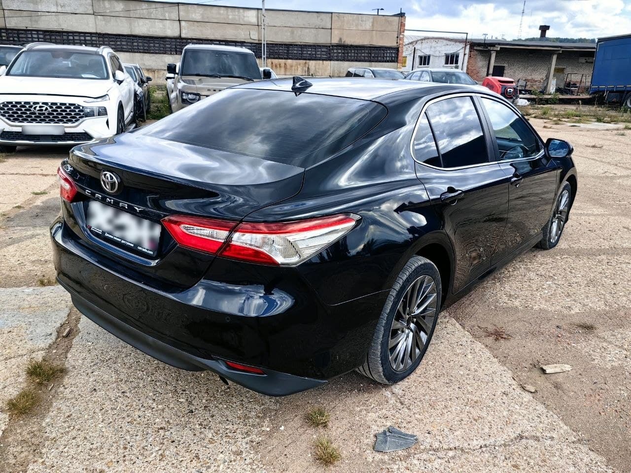 Toyota CAMRY - 3