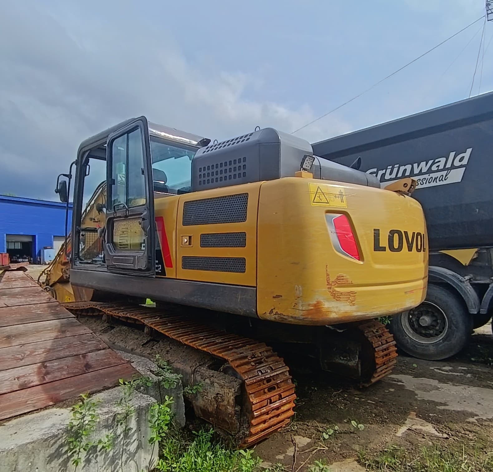 Lovol FR225* Экскаватор - 3