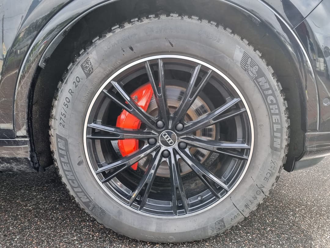 Audi SQ7 - 10