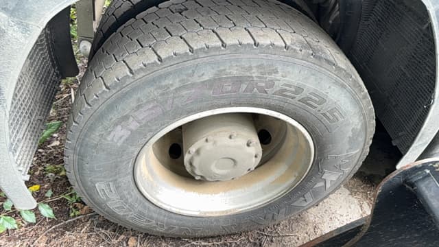 Sitrak C7H 6x4 Седельный тягач - 9