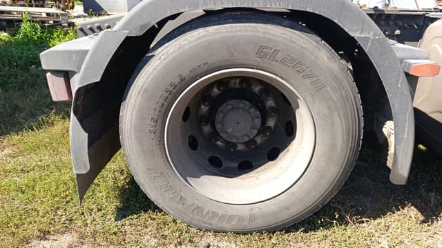 Dongfeng DFH 4x2 Седельный тягач - 9