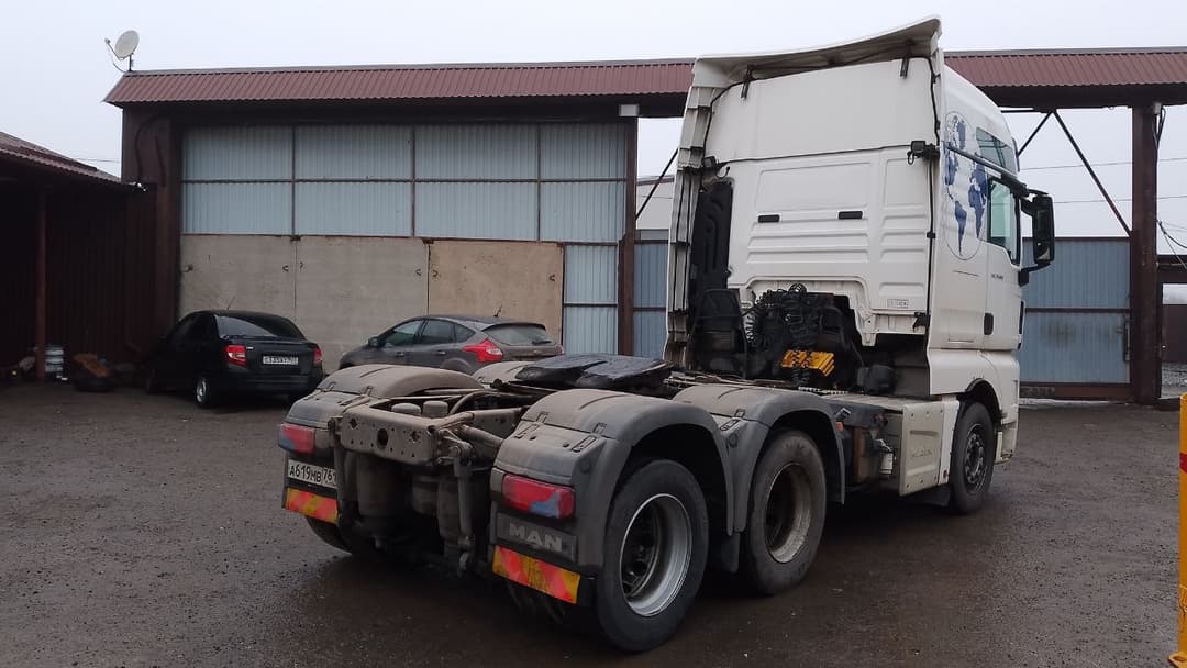 MAN TGX 6x2-2 Седельный тягач - 3