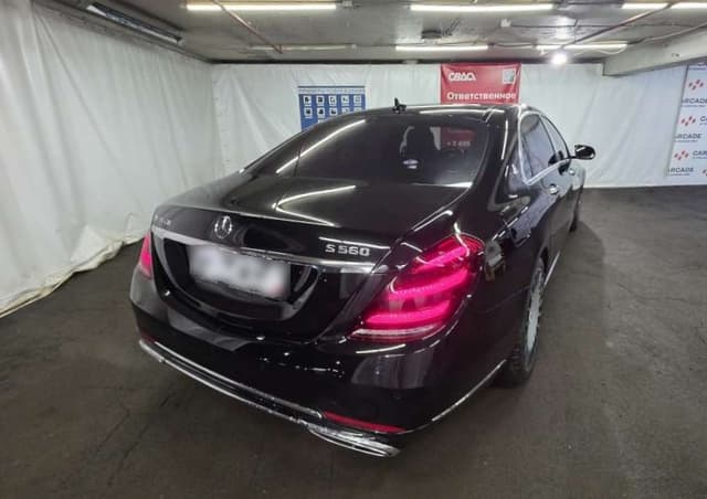 Mercedes-Benz S седан - 3
