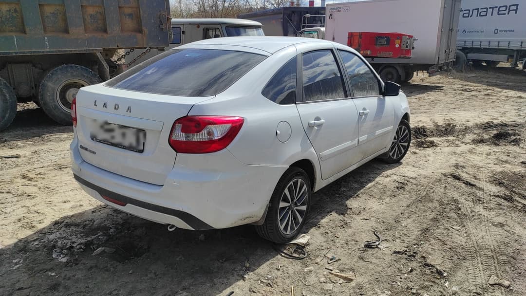 Lada Granta лифтбек - 3