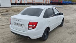 Lada Granta седан - 3