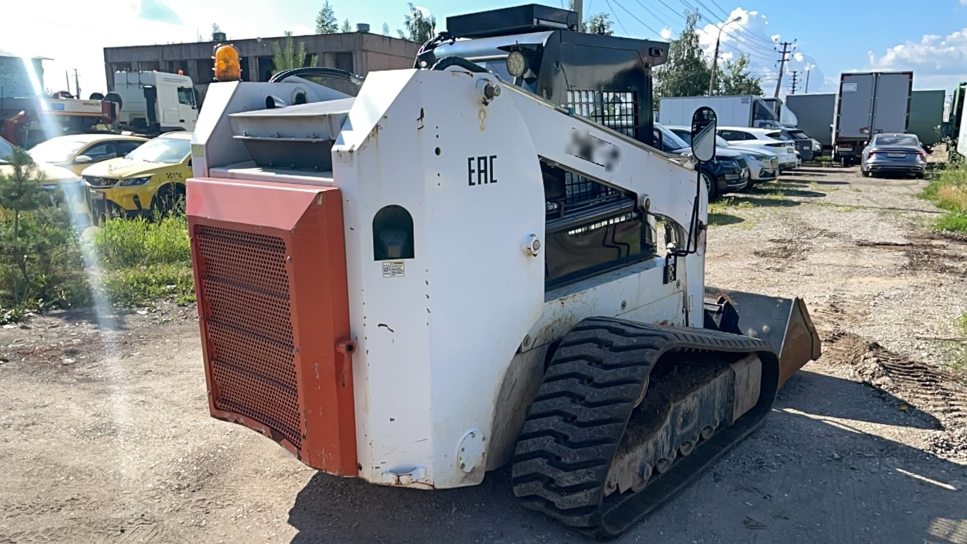 Bull SLC1500 Мини погрузчик - 3