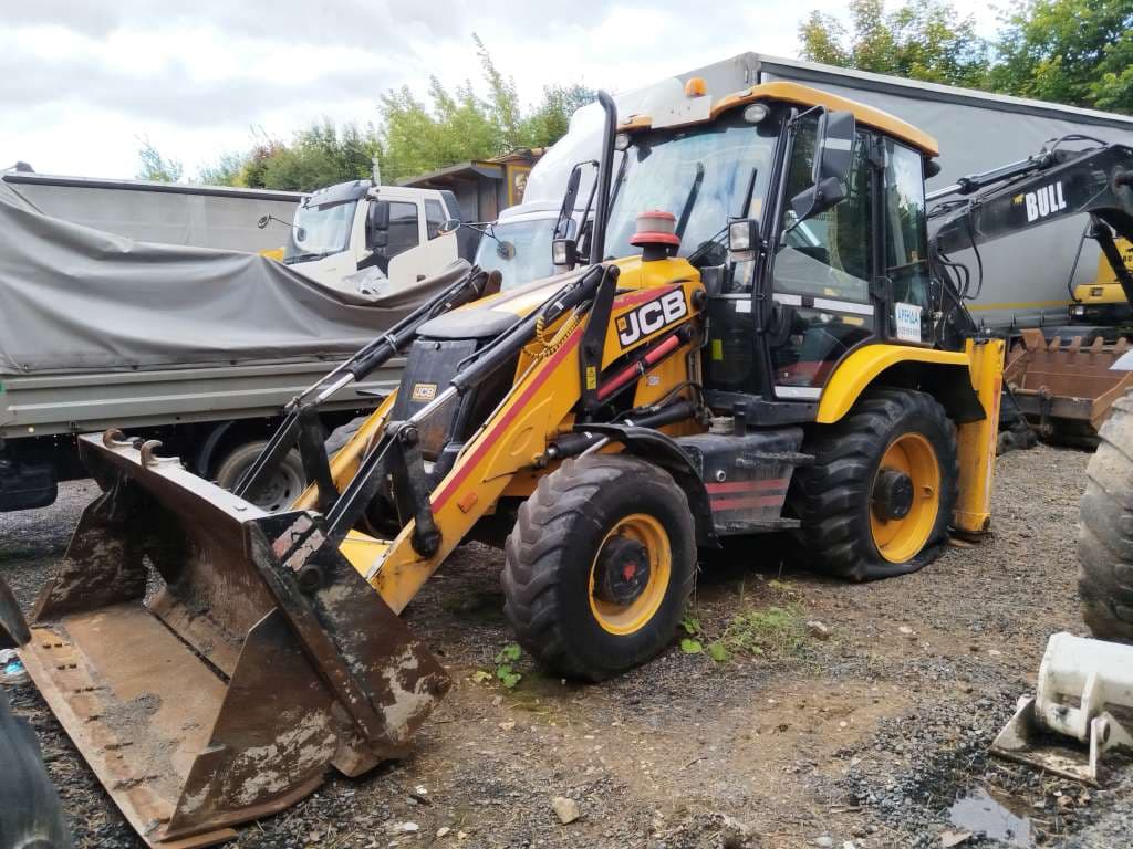 JCB 3DX Экскаватор-погрузчик - 1