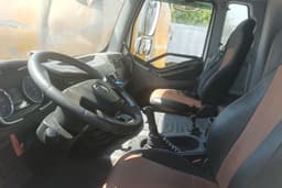 Автомастер 5589* на шасси FAW CA 3250 6x4 Зерновоз - 6