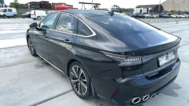 Chery ARRIZO 8 - 4