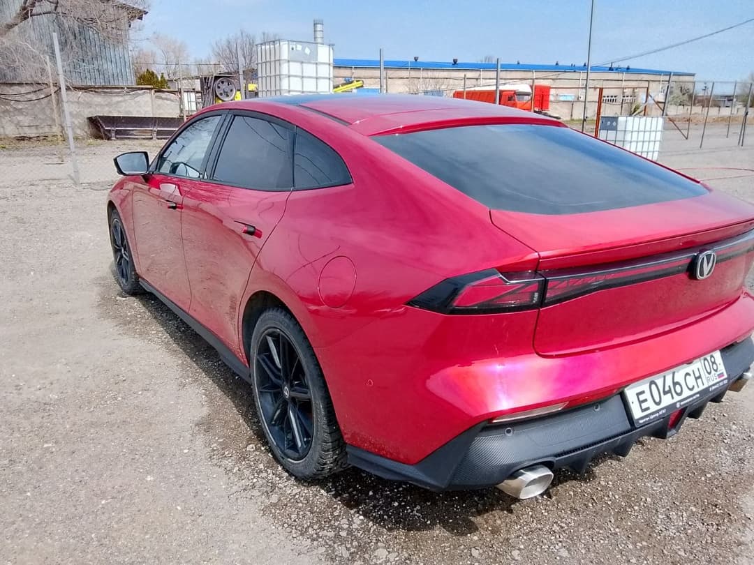 Changan UNI-V - 4