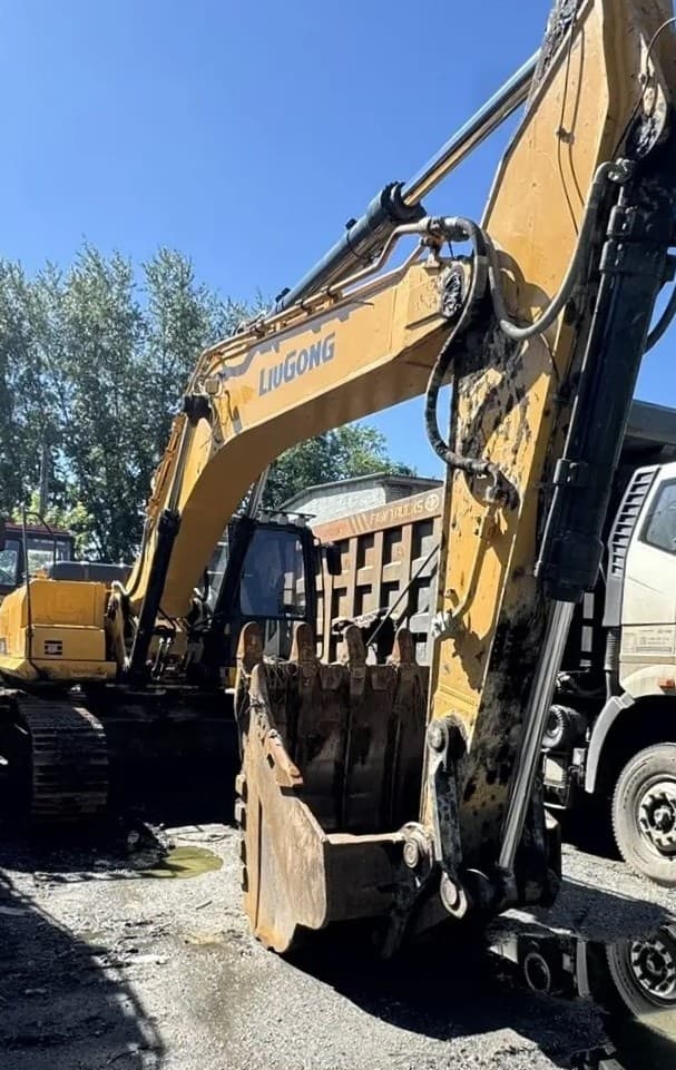 Liugong CL G936E Экскаватор - 2