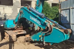 Sunward SWE210 Экскаватор - 2