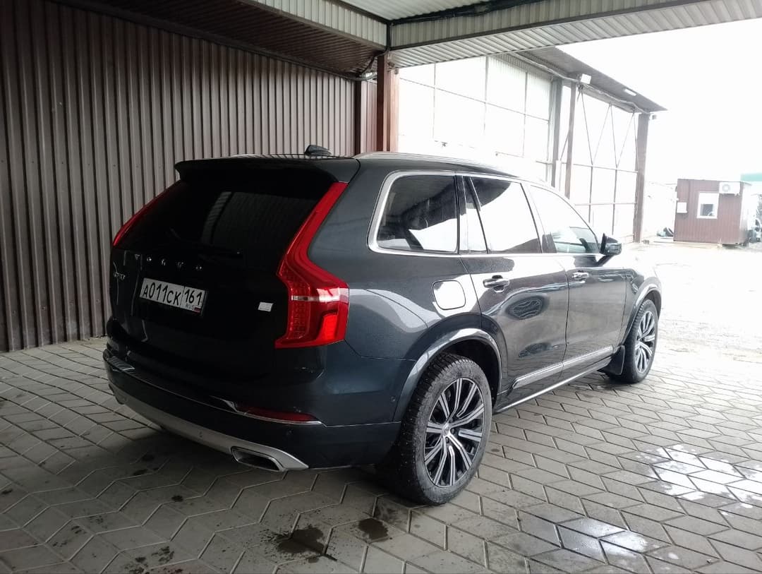 Volvo XC90 - 3
