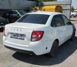 Lada Granta седан - 3