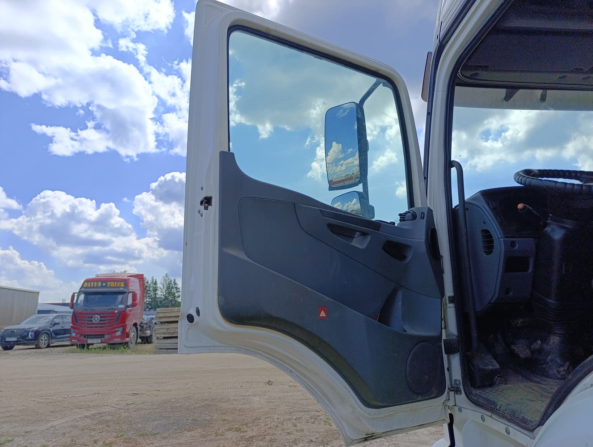 Камаз M1840 4x2 Седельный тягач - 7