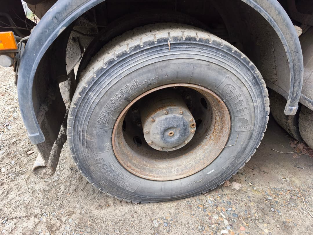 Камаз 65201 8x4 Самосвал - 9