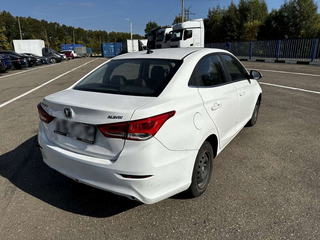 Changan Alsvin - 3