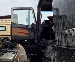Foton AUMAN 4x2 Седельный тягач - 7