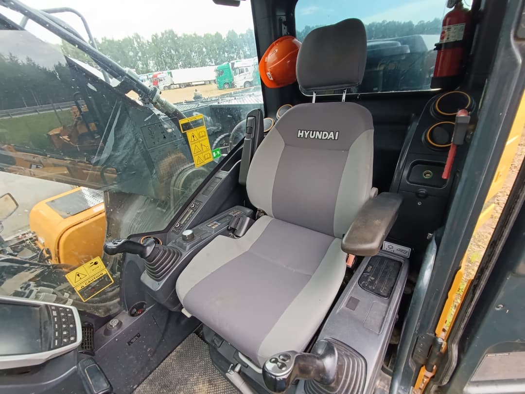 Hyundai HX300 Экскаватор - 7