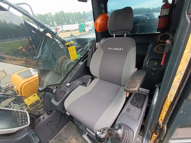 Hyundai HX300 Экскаватор - 7