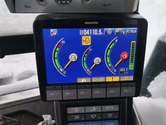 Komatsu PC 220 Экскаватор - 5